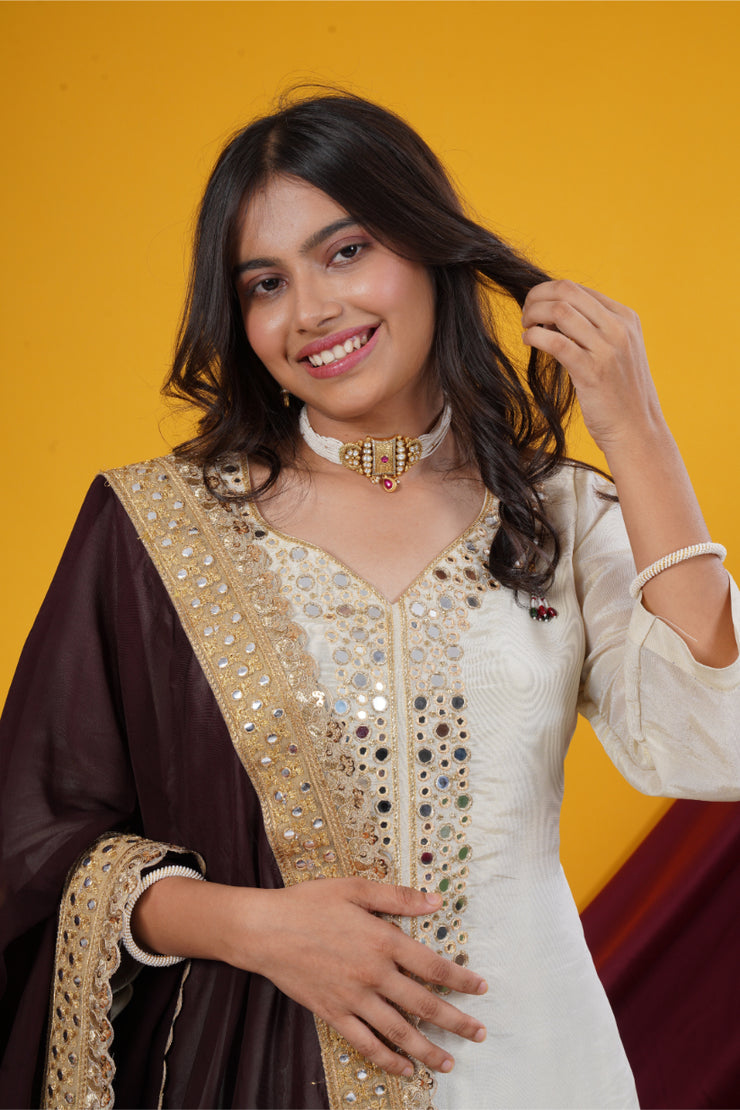Ivory & Deep Brown Royal Fusion Set