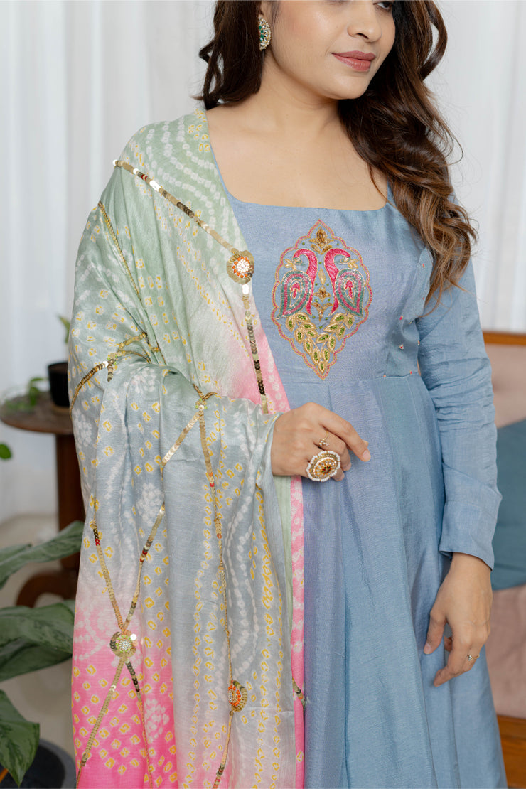 "Noor-E-Bahar" – Grey Anarkali with Bandhani Bliss