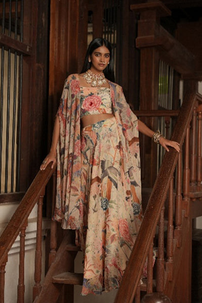Dior Symphony – Handwork Blouse with Skirt and Flowing Shrug