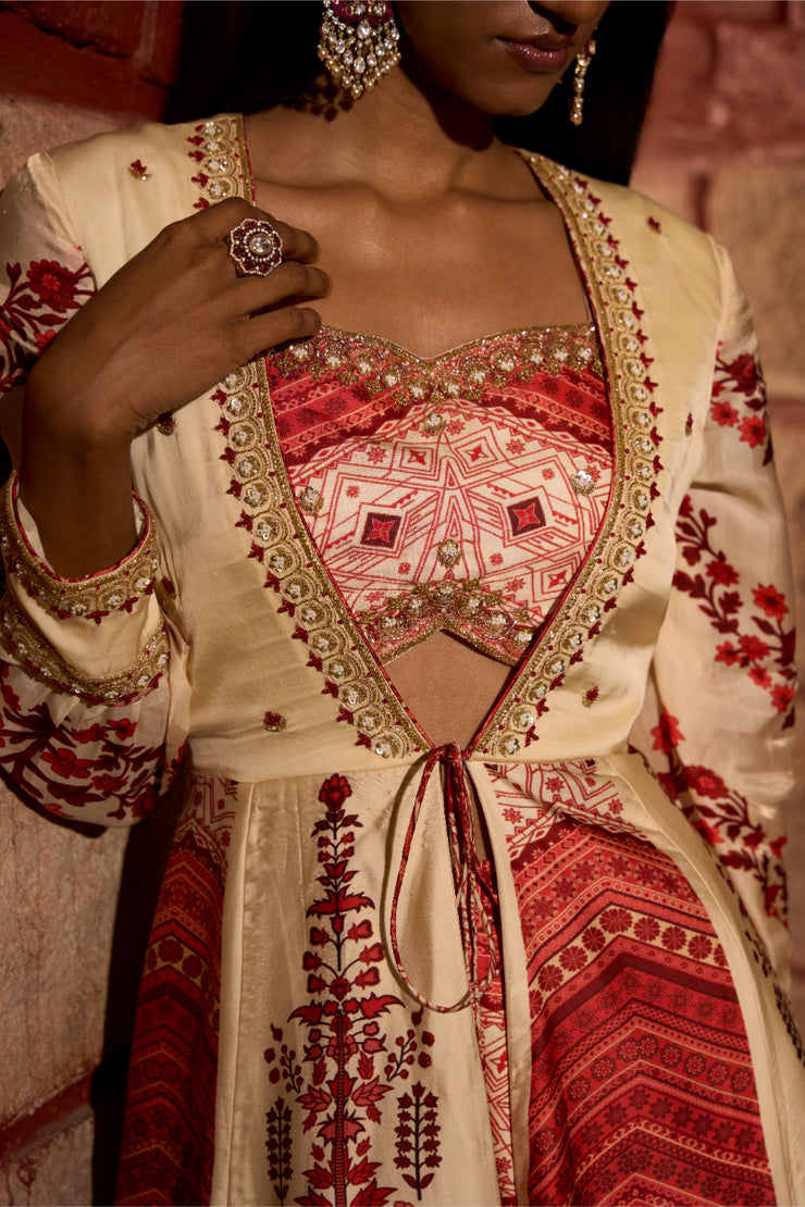 Mehr Rang embriodery jacket with blouse and pants