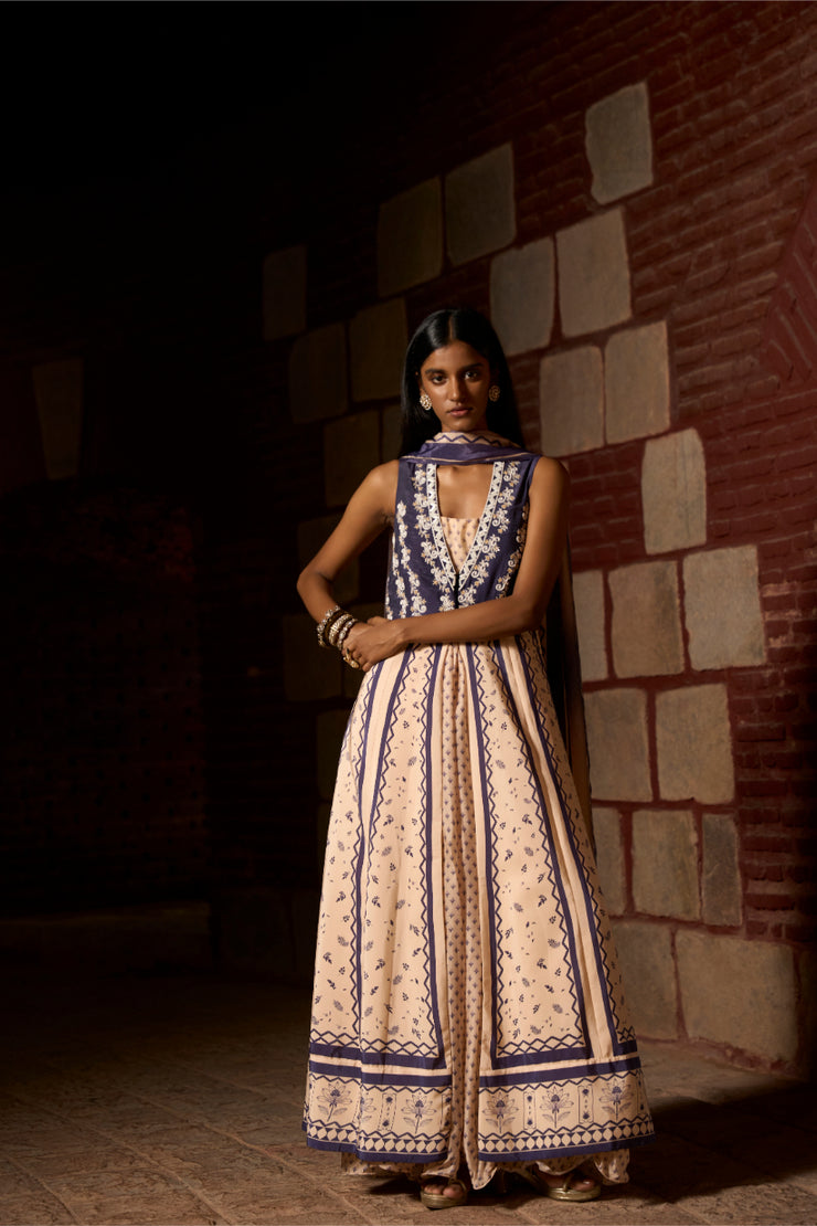 Mauve Ivory Blue Jacket - gown Set